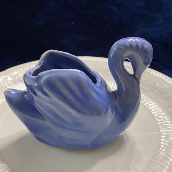 Vintage Swan - Picture 2 of 5